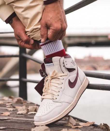 N_ikee Air Jordan 1 Retro High OG A Ma Maniére Semi UA