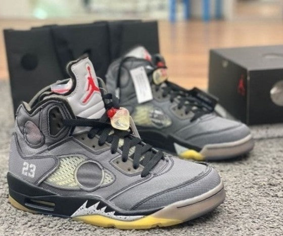 Off-White x Air Jordan 5 “Muslin”