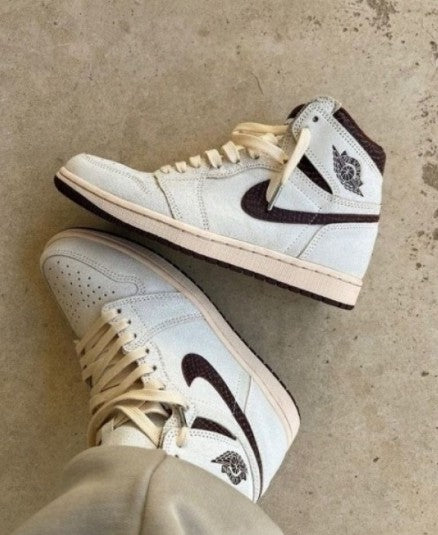 N_ike Air Jordan 1 Retro High OG "A Ma Maniére" (Semi UA) - Elevatekick 