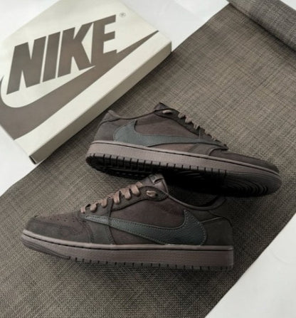 Travis Scott x Air Jordan 1 Low “Velvet Brown” (Semi UA)