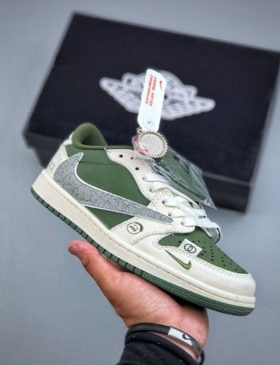 N_ikee Air Jordan 1 x Travis Scott