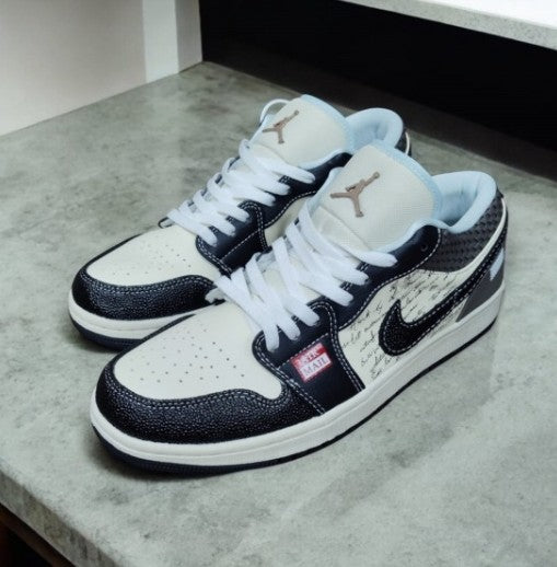 N_ike Air Jordan 1 Low Print Mail Brown