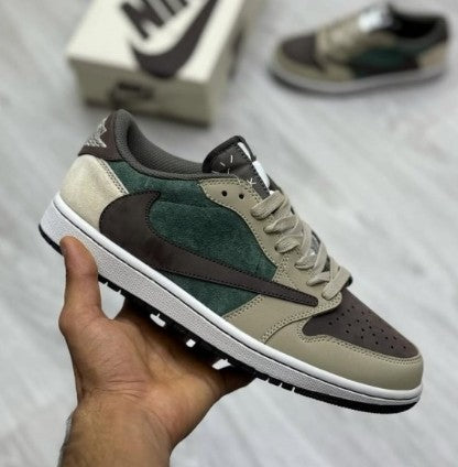 Air Jordan 1 Retro Low Travis Scott Brown