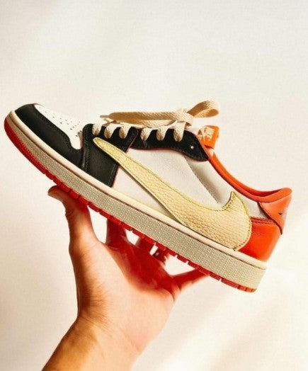 Nike Travis Scott x Air Jordan 1 Shattered Backboard