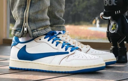 Nike Air Jordan 1 Low Fragment x Travis Scott
