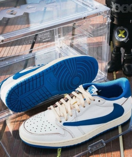 Nike Air Jordan 1 Low Fragment x Travis Scott