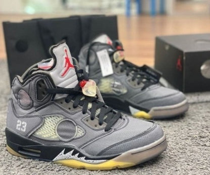 Off-White x Air Jordan 5 “Muslin”